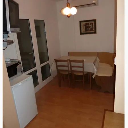 Apartment Nena Ap 3 Sweet 4 Osobe